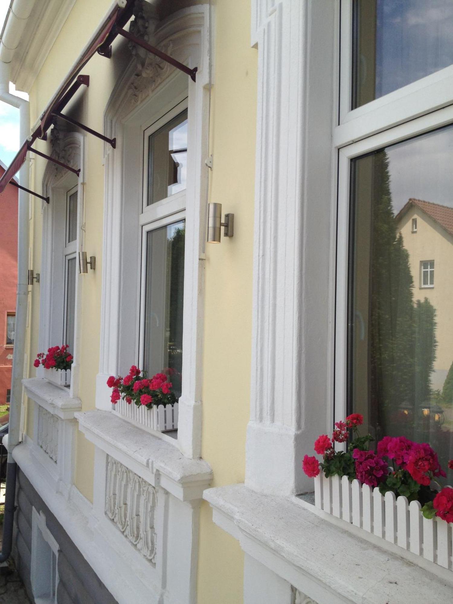 Berliner Hof Hotel Dallgow-Doeberitz Buitenkant foto